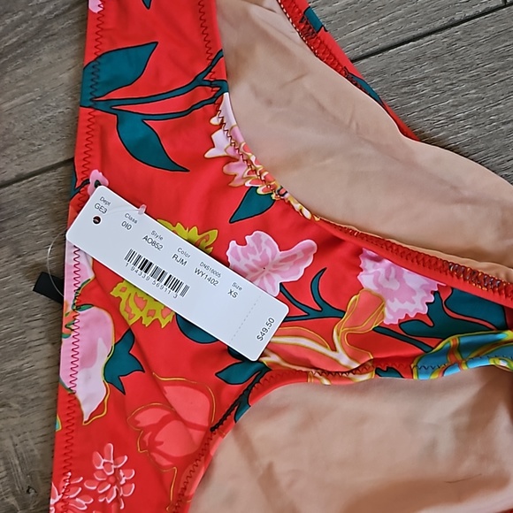 4 NAME BRAND BIKINI BOTTOM S - Picture 4 of 6